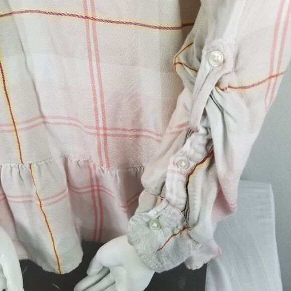 Express Pastel Plaid Peplum Button Front Top‎ Size M - Picture 6 of 8